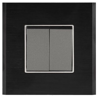 Crabtree Signia Grande Raven Black Glass Outer Plate